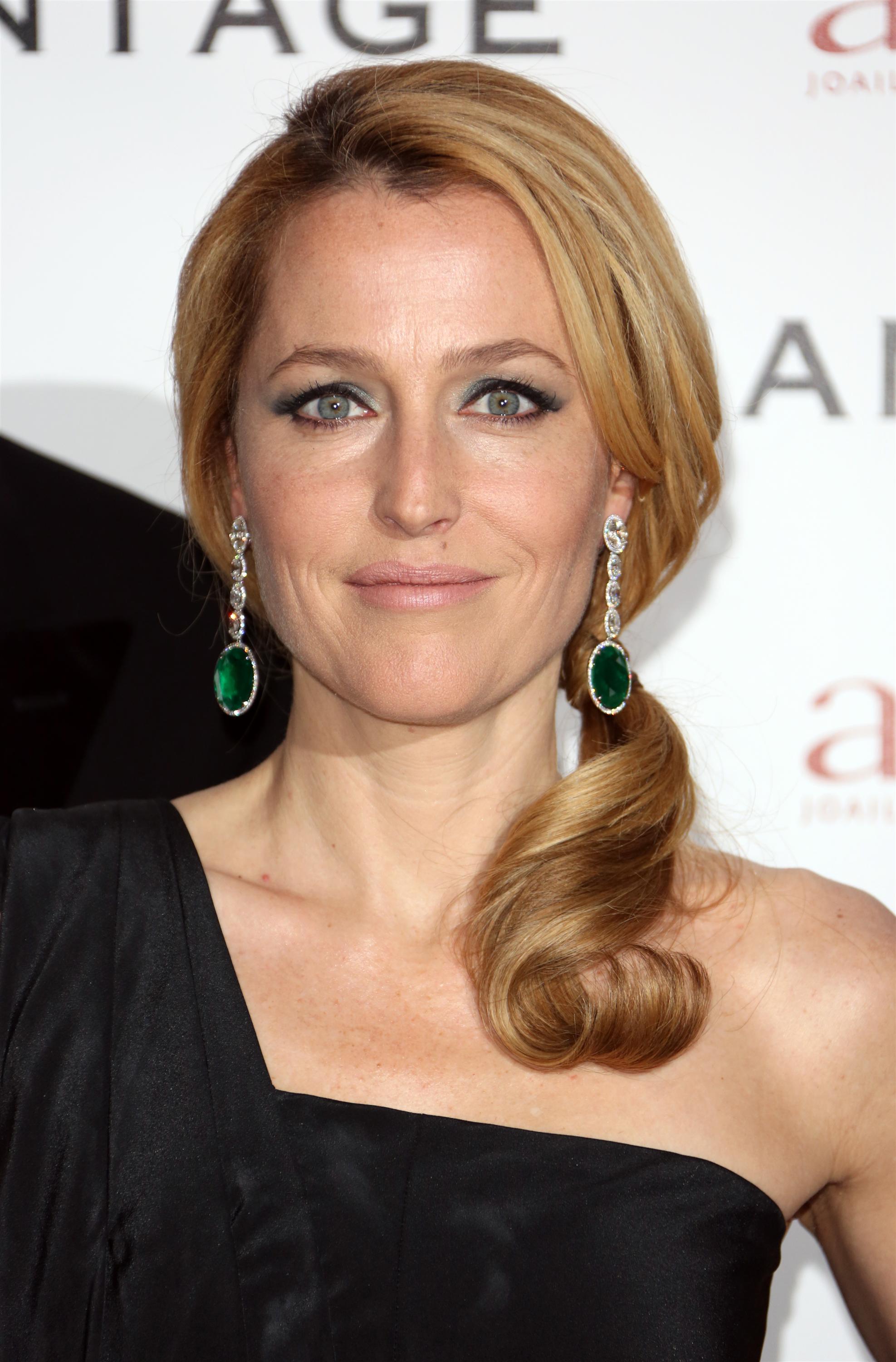 Gillian Anderson 529